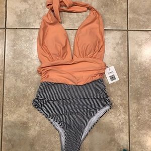 Cupshe one piece bathing suit